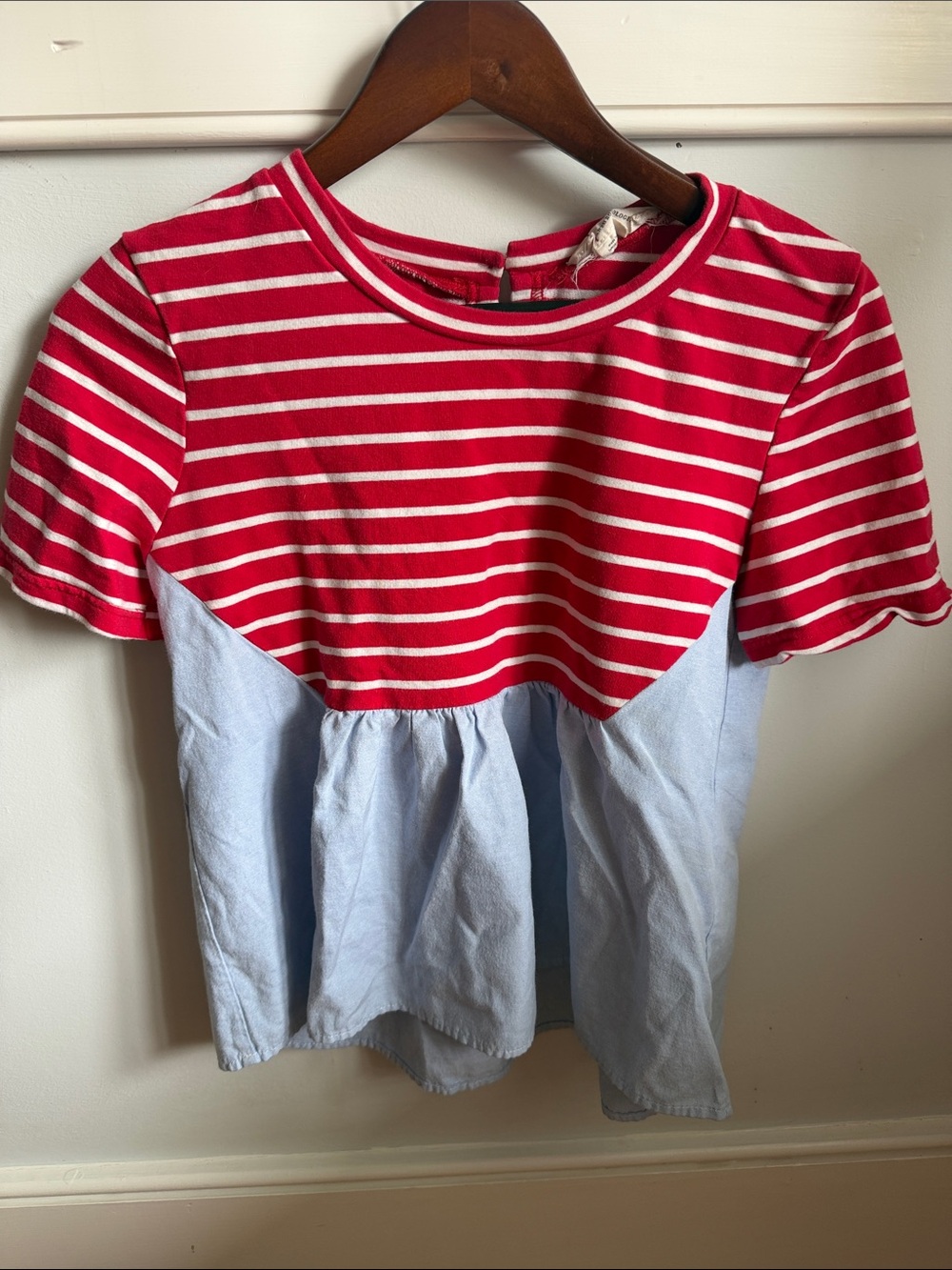 Anthropologie women  Red & Light Blue Striped Peplum Tee